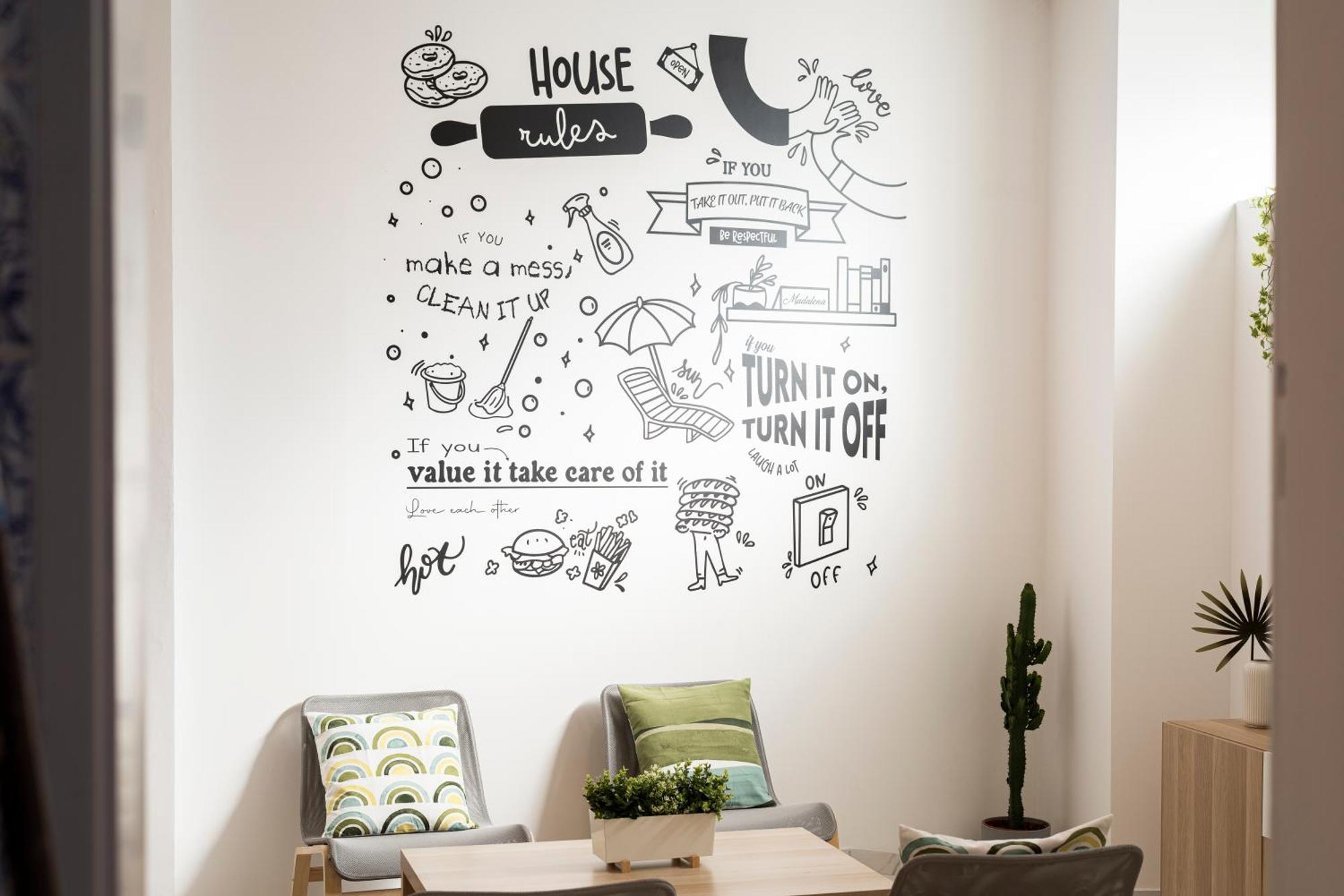 Madalena Hostel E Suites Фару Экстерьер фото