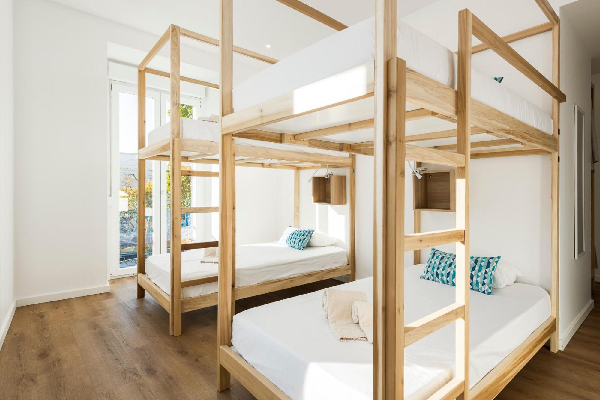 Madalena Hostel E Suites Фару Экстерьер фото